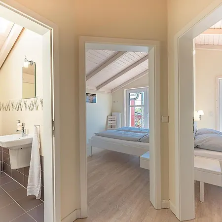 Komfortables Nordseehaus Mit Sauna & Kamin